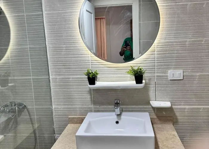 G-01 Elegant 1br| Pool Access & Balcony Apartment